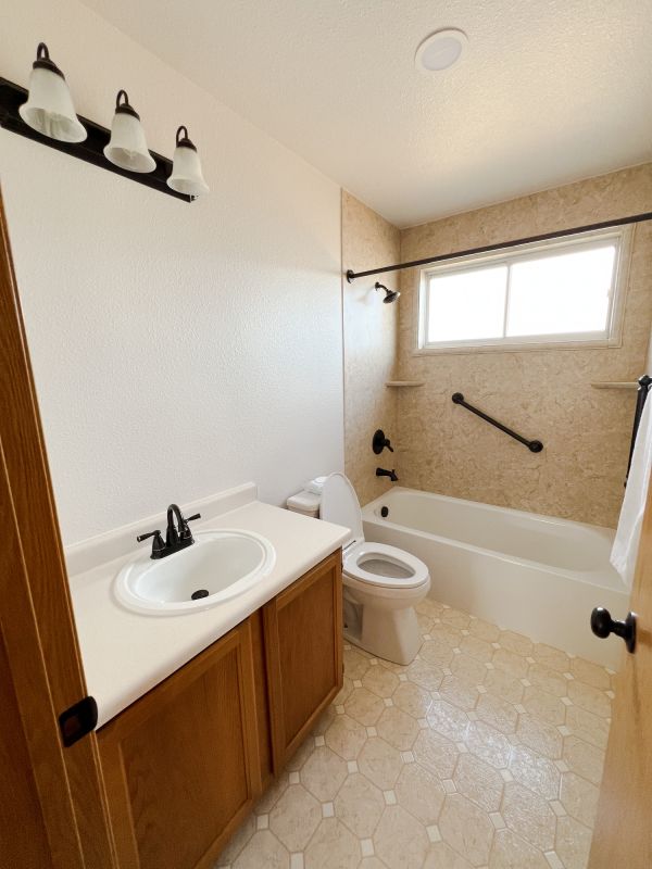 Top Bathroom Remodeling Companies in Vandalia, OH